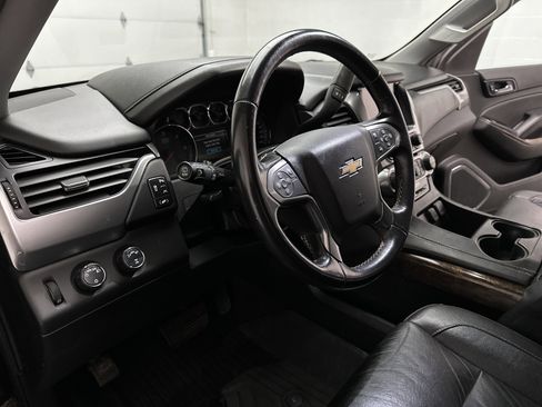 Used 2020 Chevrolet Tahoe LT image 18