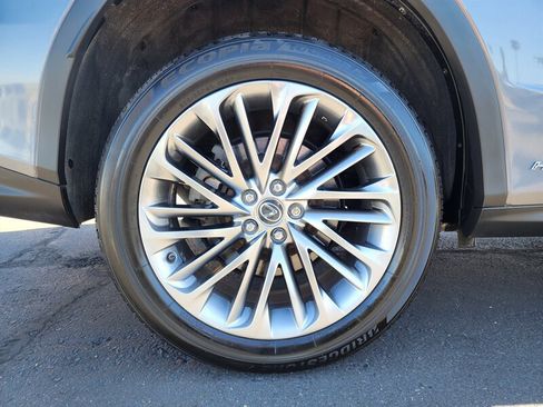 Used 2021 Lexus RX 450h AWD w/ Luxury Package image 21