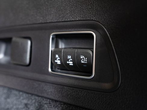 New 2026 Mercedes-Benz GLS 450 4MATIC image 24