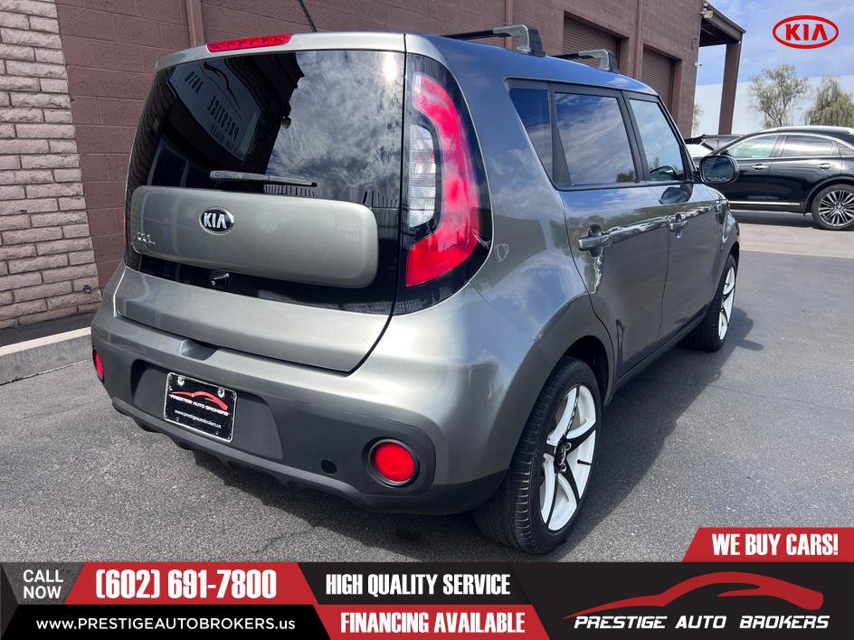 Used 2019 Kia Soul + FWD image 9