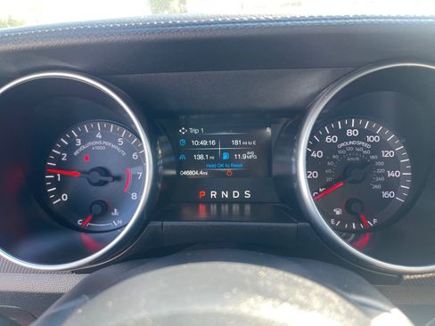 Used 2019 Ford Mustang Coupe w/ Equipment Group 101A RWD image 18