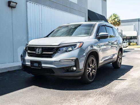 Used 2022 Honda Pilot Special Edition image 2