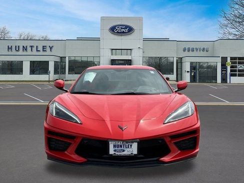 Used 2023 Chevrolet Corvette Stingray Preferred Cpe w/ Z51 Performance Package RWD image 2