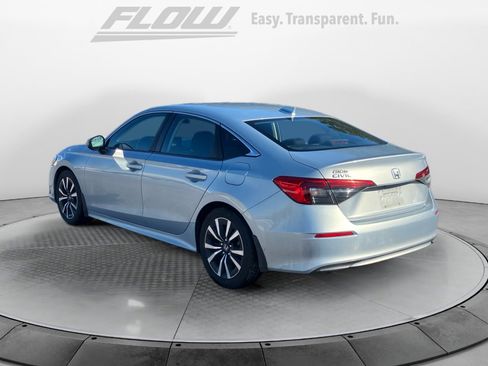 Certified 2022 Honda Civic EX image 6
