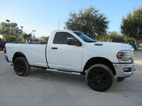 Used 2023 RAM 2500 Tradesman image 2