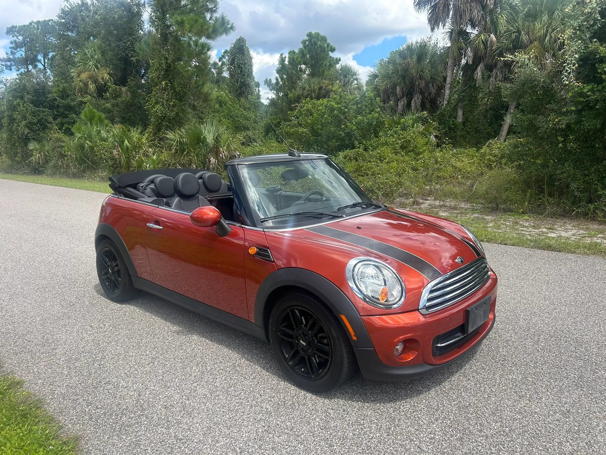Used 2013 MINI Cooper Convertible FWD image 5