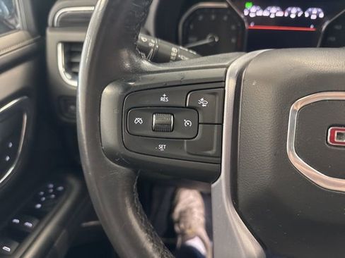 Used 2021 GMC Yukon SLT image 37