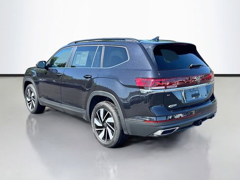 Used 2025 Volkswagen Atlas SE AWD/4WD image 5