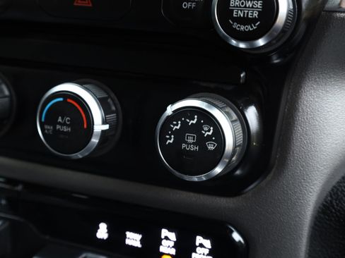 Used 2020 RAM 1500 Big Horn image 11