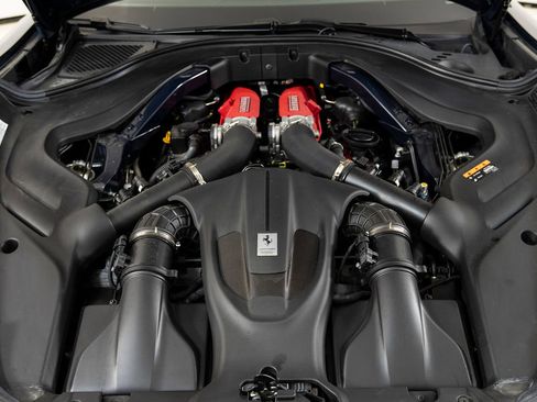 Certified 2024 Ferrari Roma Spider RWD image 38