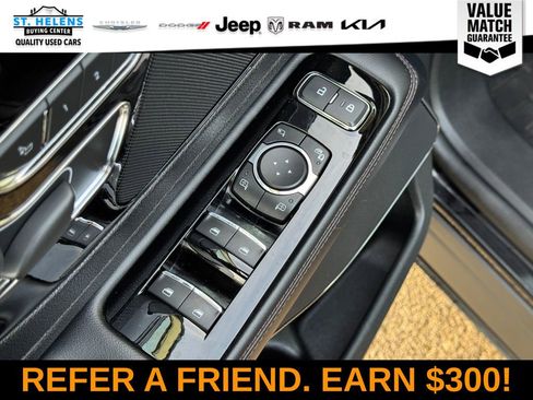 Used 2023 Lincoln Aviator Reserve w/ Elements Package Plus image 18