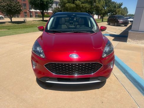 Used 2022 Ford Escape SEL FWD image 3