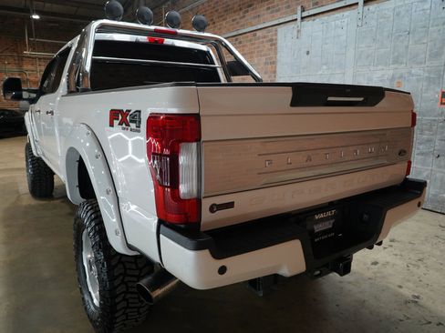 Used 2019 Ford F350 Platinum w/ Platinum Ultimate Package AWD/4WD image 10