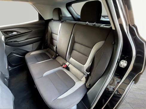 Used 2025 Chevrolet TrailBlazer LT FWD image 20