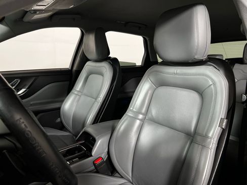 Used 2020 Lincoln Corsair AWD w/ Equipment Group 101A image 13