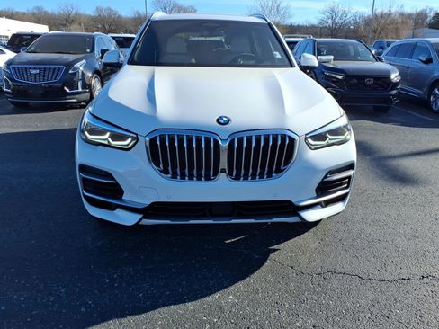 Used 2022 BMW X5 sDrive40i RWD image 2