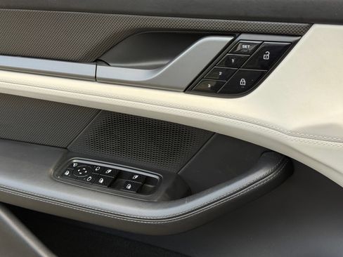 Certified 2021 Porsche Taycan Turbo S AWD/4WD image 30