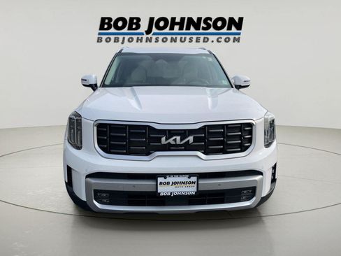 Used 2024 Kia Telluride SX Prestige AWD/4WD image 2
