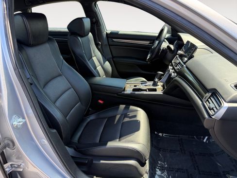 Used 2022 Honda Accord Sport image 19
