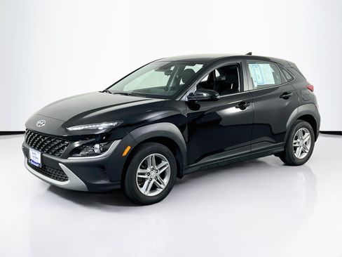 Used 2023 Hyundai Kona SE AWD/4WD image 1