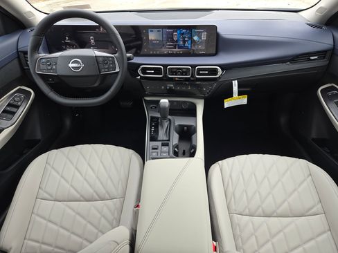 New 2026 Nissan Sentra SL w/ Floor Mat Package FWD image 14