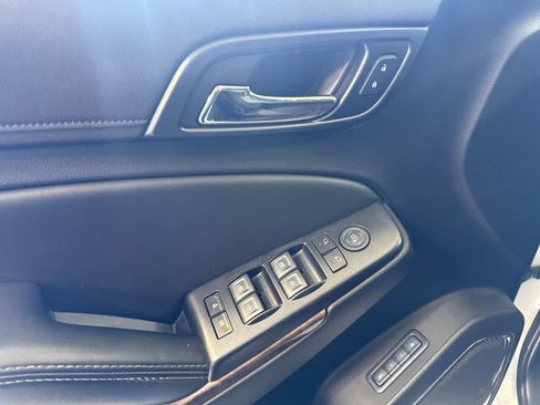 Used 2019 Chevrolet Tahoe LT AWD/4WD image 18