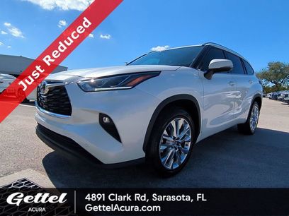 Used 2021 Toyota Highlander Limited