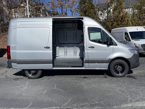 New 2026 Mercedes-Benz Sprinter 2500 image 6