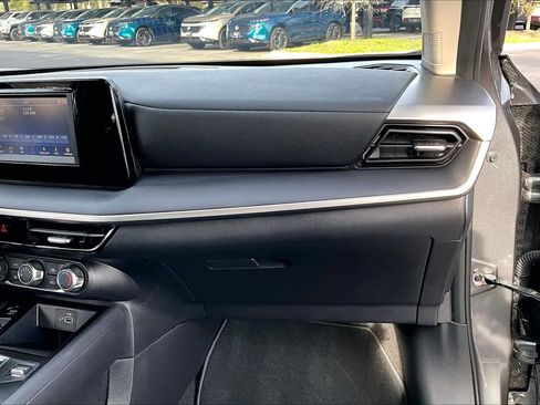 Used 2025 Nissan Kicks S w/ Charging Package image 35