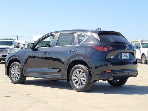 New 2025 MAZDA CX-5 AWD 2.5 S w/ Select Package image 3