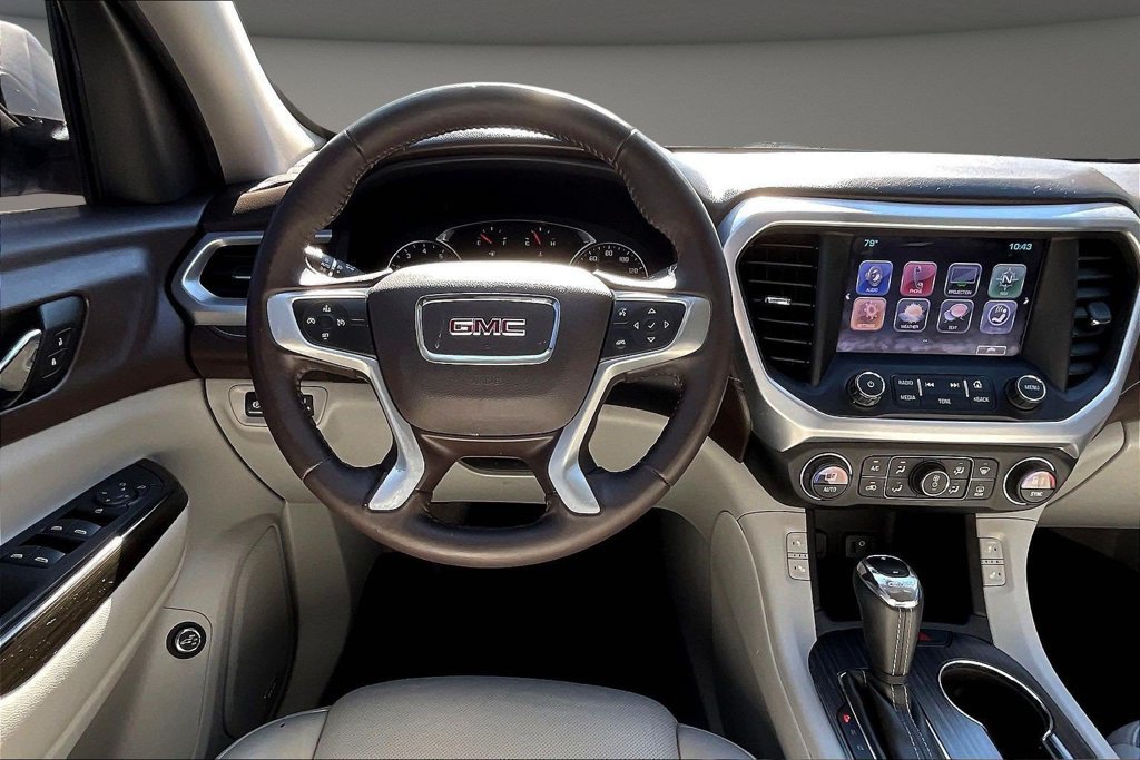Used 2017 GMC Acadia SLT FWD image 11