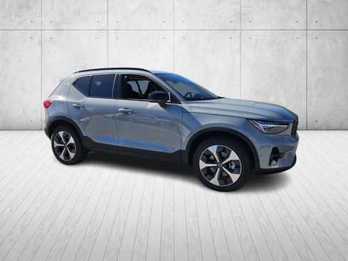 New 2026 Volvo XC40 B5 Plus w/ Protection Package Premier image 1