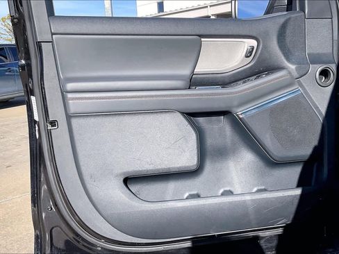 Used 2025 Ford Expedition Max Active image 21