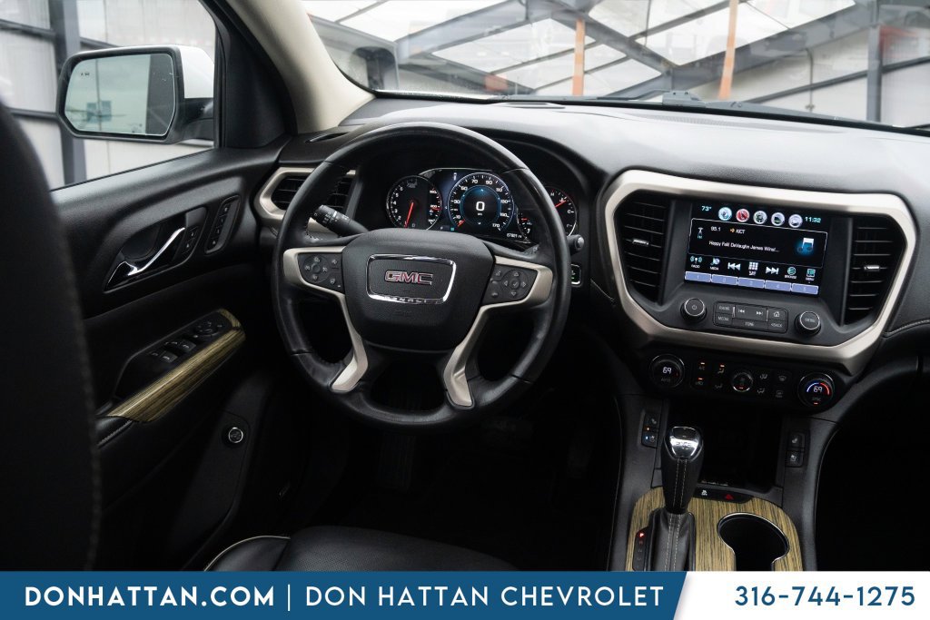 Used 2018 GMC Acadia Denali w/ Technology Package AWD/4WD image 17
