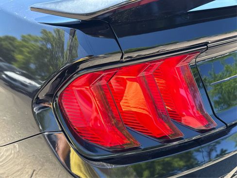 Used 2019 Ford Mustang Premium RWD image 24