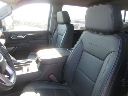 New 2026 GMC Sierra 3500 Denali image 12