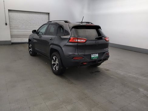 Used 2014 Jeep Cherokee Trailhawk w/ Comfort/Convenience Group AWD/4WD image 5