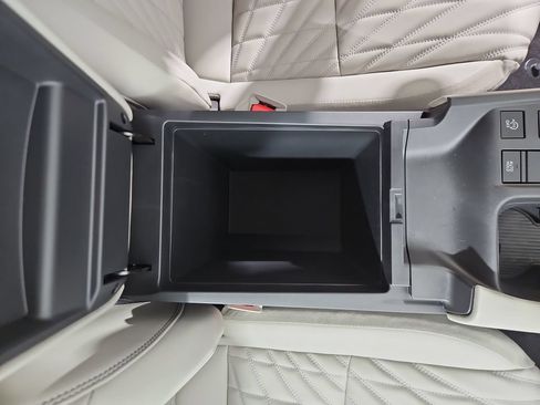 New 2026 Nissan Sentra SL w/ Floor Mat Package FWD image 25