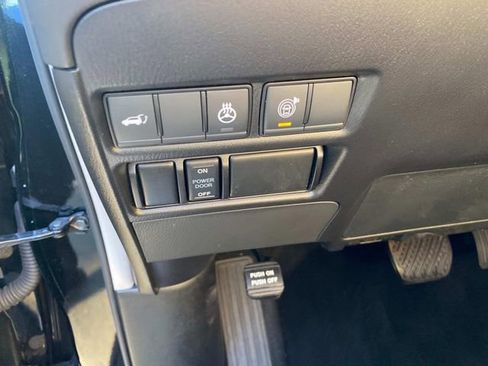 Used 2023 Nissan Armada Platinum w/ Cargo Package RWD image 17