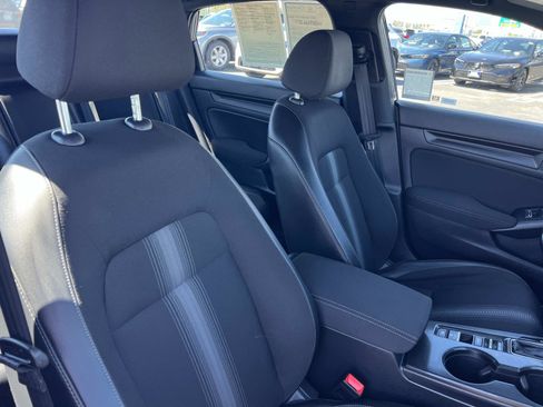 Certified 2025 Honda Civic Sport image 28