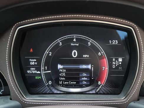 Used 2018 Lexus LS 500 image 18