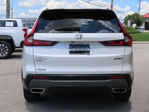 Used 2025 Honda CR-V Sport image 13
