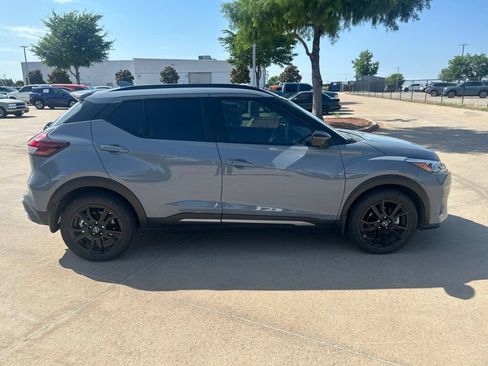 Certified 2024 Nissan Kicks SR w/ SR Premium Package FWD image 6