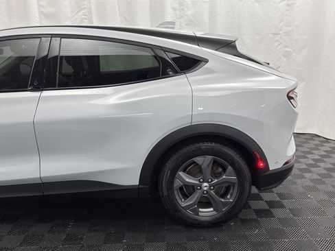 Used 2022 Ford Mustang Mach-E Select w/ Comfort/Technology Package image 5