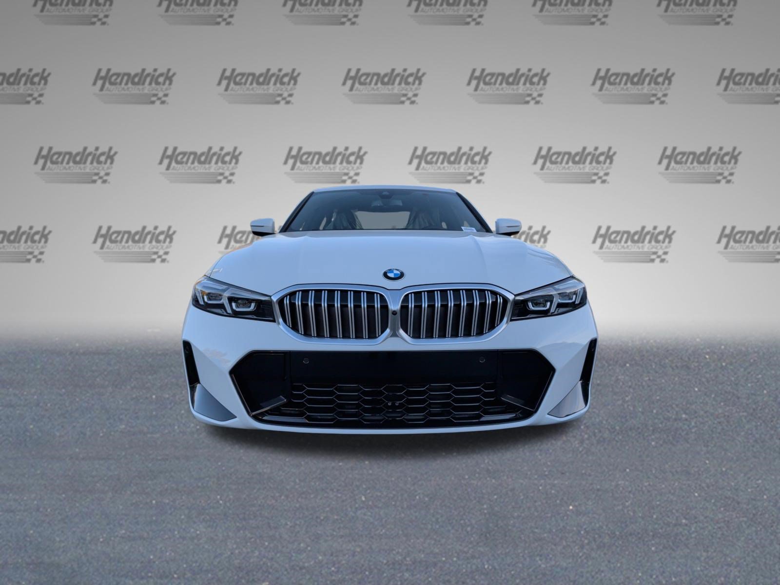 Used 2026 BMW 330i Sedan w/ M Sport Package RWD image 3