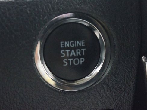 Used 2023 Toyota 4Runner TRD Off-Road Premium AWD/4WD image 10