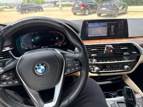 Used 2020 BMW 530i RWD image 18