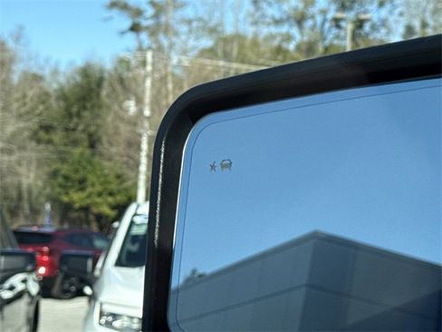 Used 2025 Chevrolet Silverado 2500 LTZ w/ Trail Boss Package image 39