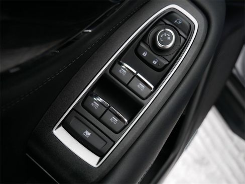 Used 2023 Subaru Outback Touring image 19