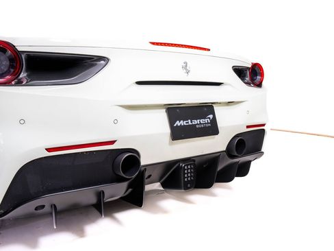 Used 2017 Ferrari 488 Spider RWD image 13